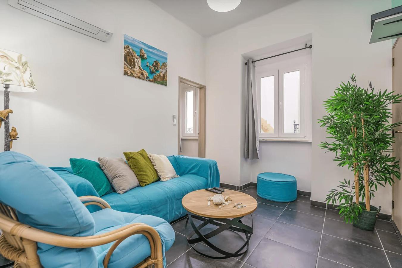 Lovely In With Terrace - Close To Apartment Lagos